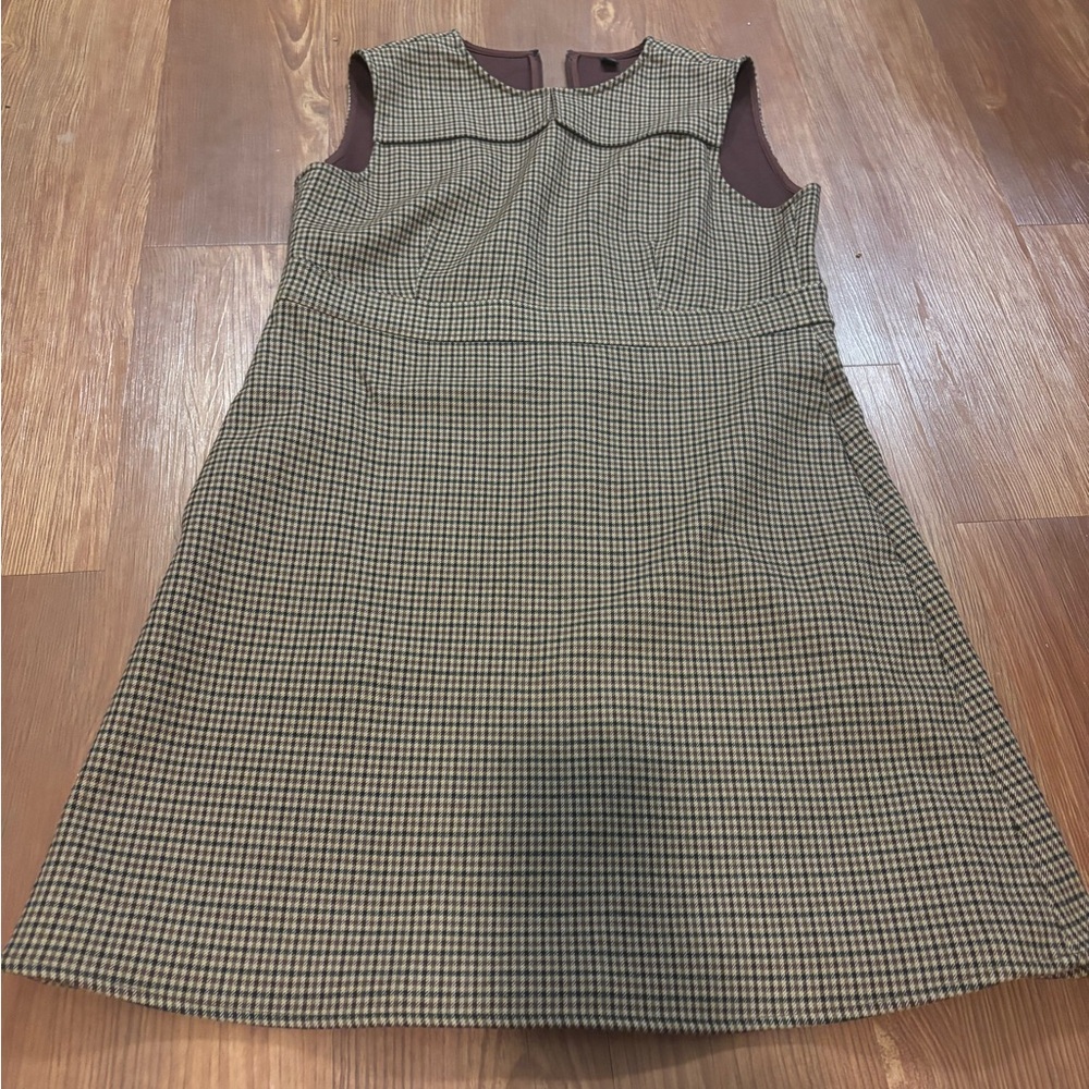 Elegant Checkered Sleeveless Dress